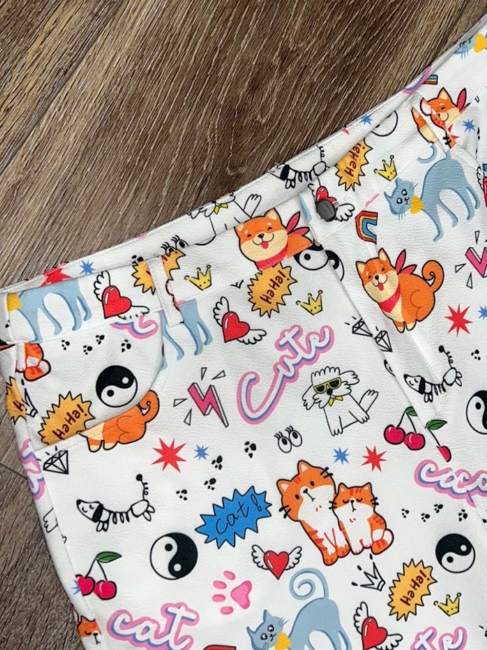 SHEIN Cartoon Graphic Puppies, Kittens, Hearts & Cherries “Lightweight Pants”